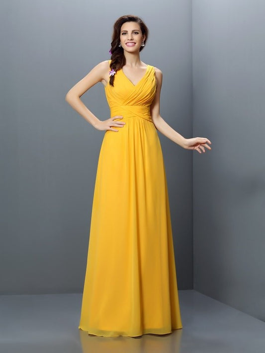 Long Sleeveless Pleats V-neck A-Line/Princess Chiffon Bridesmaid Dresses