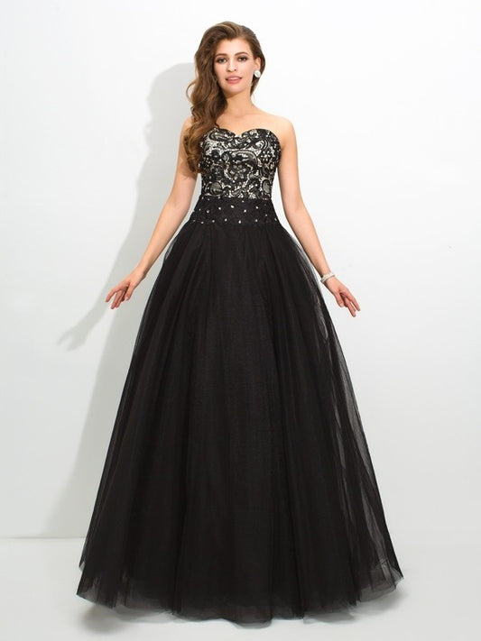 Sleeveless Sweetheart Lace Ball Long Gown Net Quinceanera Dresses