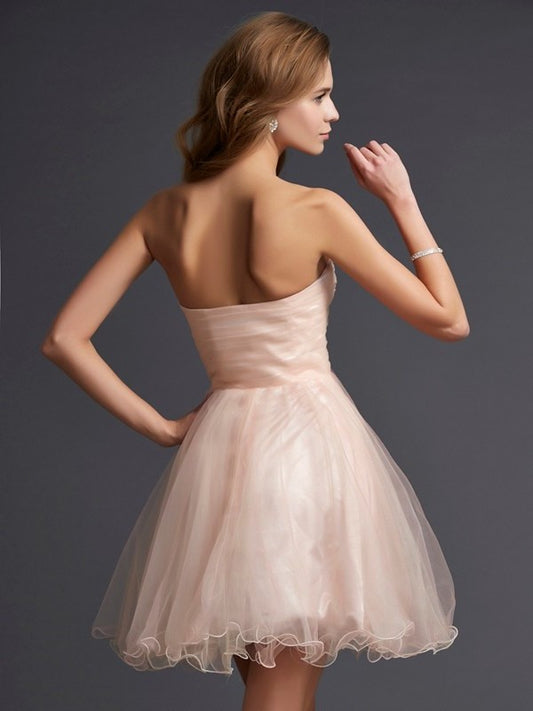 A-Line/Princess Sweetheart Short like Sleeveless Silk Satin Homecoming Dresses