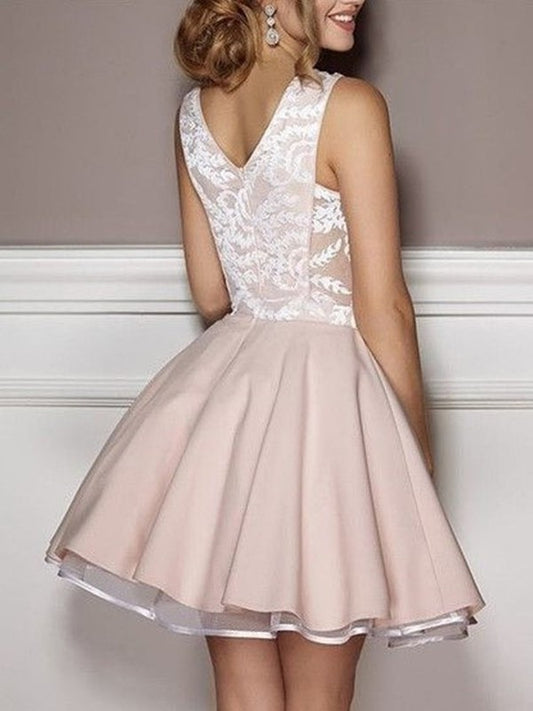 Applique Sleeveless A-Line/Princess V-neck Satin Short/Mini Homecoming Dress
